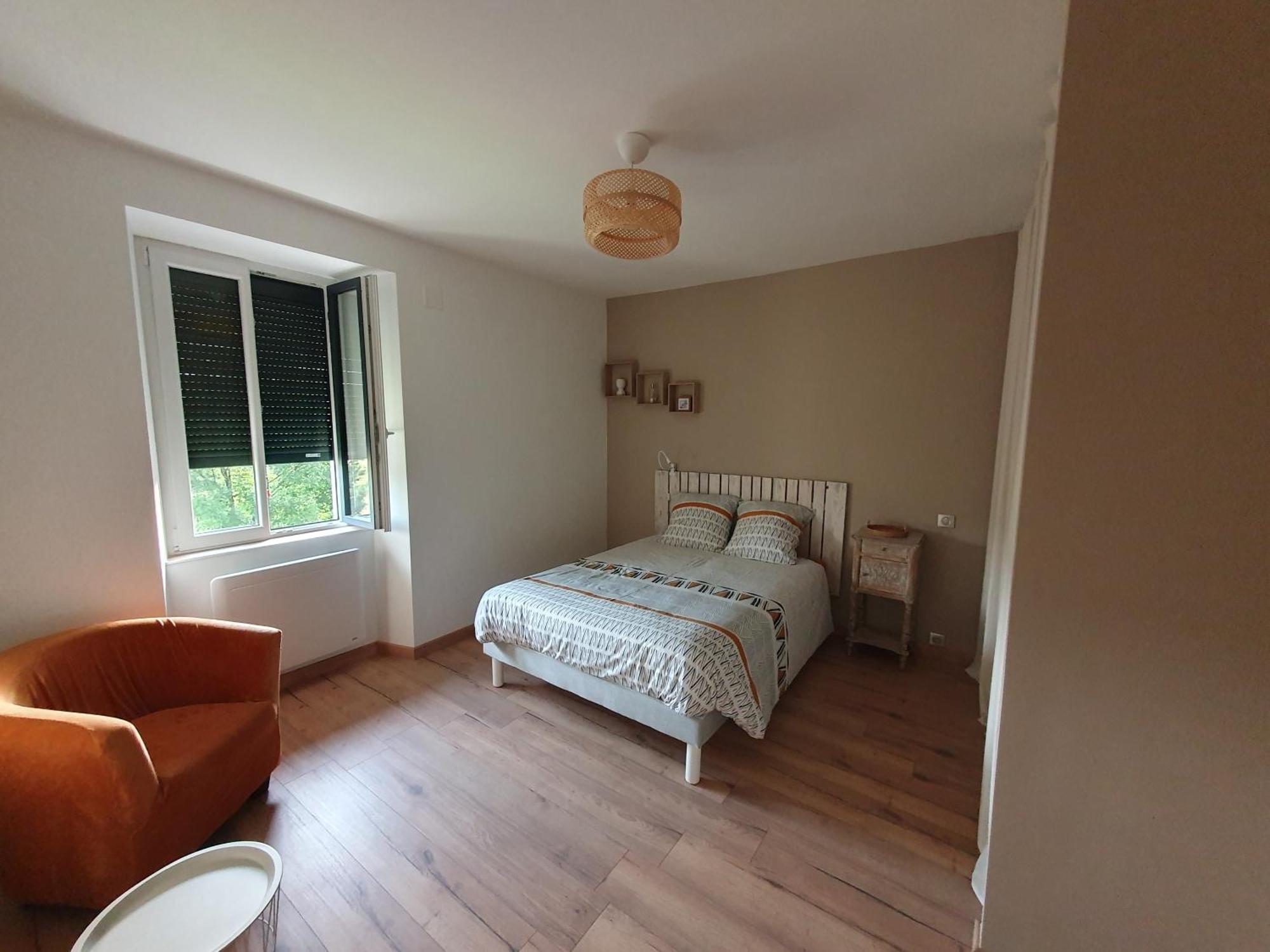 Maison Dans Ancien Corps De Ferme 4 A 6 Personnes Saint-Clement  Kültér fotó